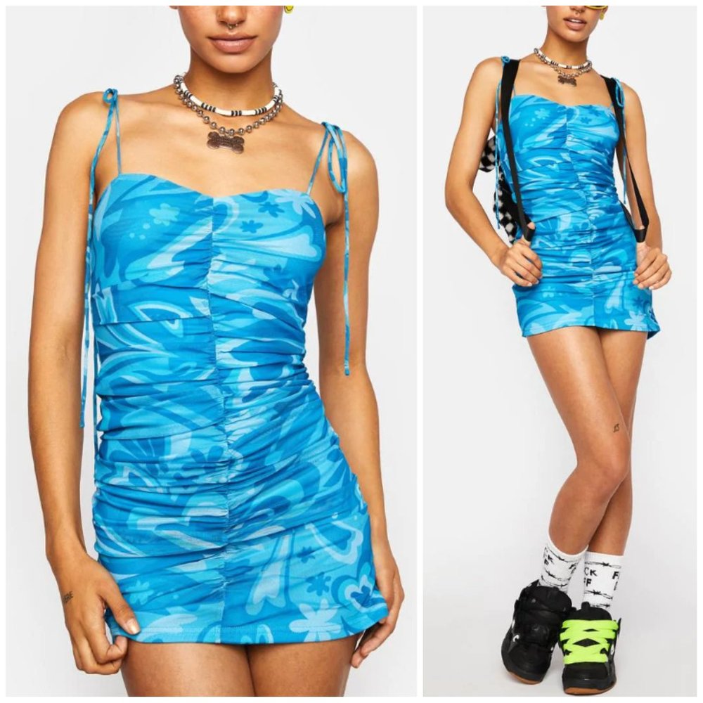 Doll Kill NWT Bailey Rose Bodycon Blue Mini Dress Floral Festival Vacation Vegas